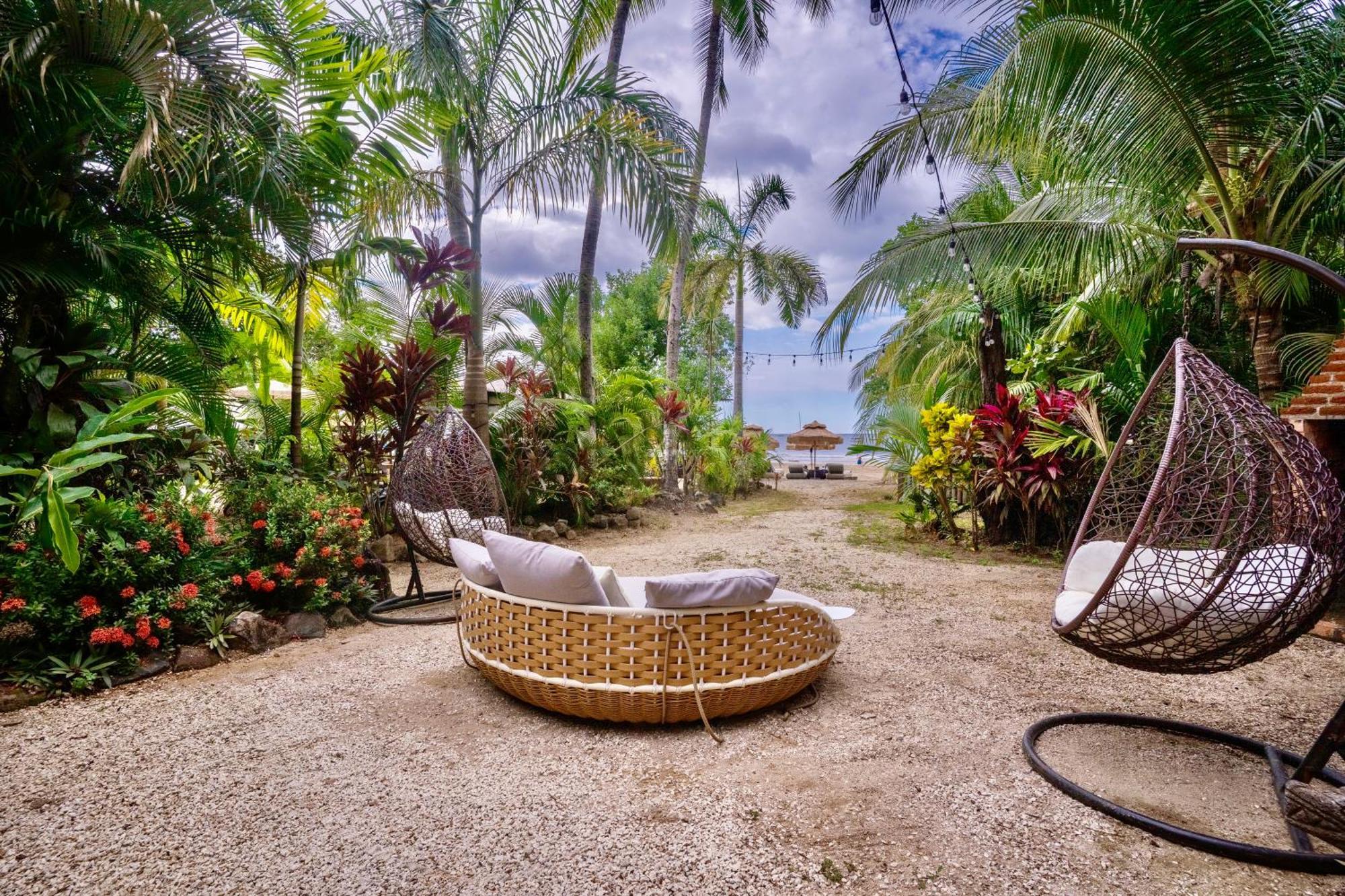 Ocho Artisan Bungalows (Adults Only) Tamarindo Exterior foto