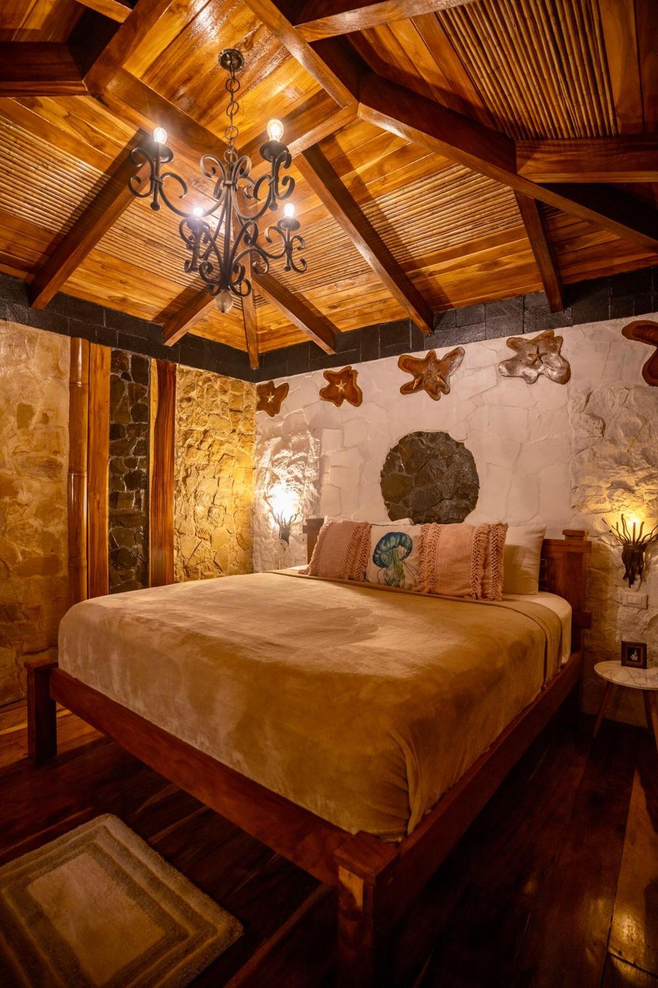 Ocho Artisan Bungalows (Adults Only) Tamarindo Exterior foto